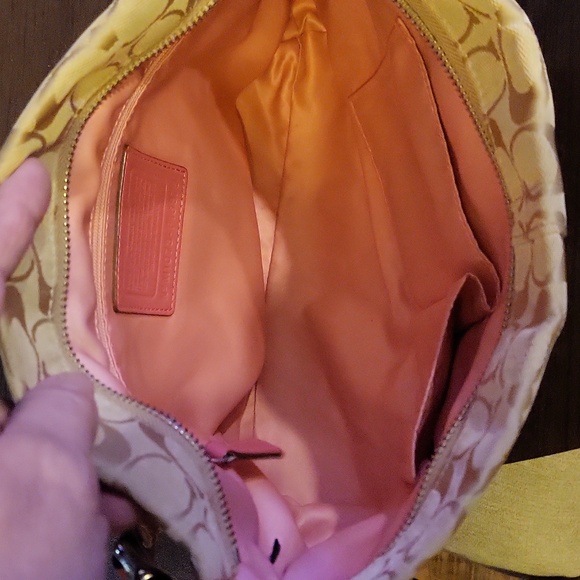 Coach Purse W/wallet & Change Wallet - Picture 5 of 13